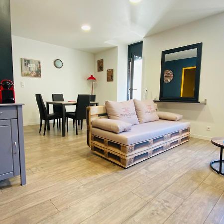 Ferienwohnung Le Cote Cour Rodez Exterior foto